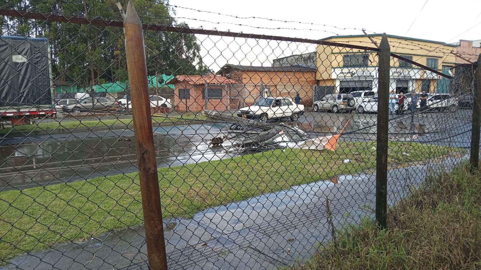 Los daños que ocasionó el fuerte aguacero esta tarde en Rionegro