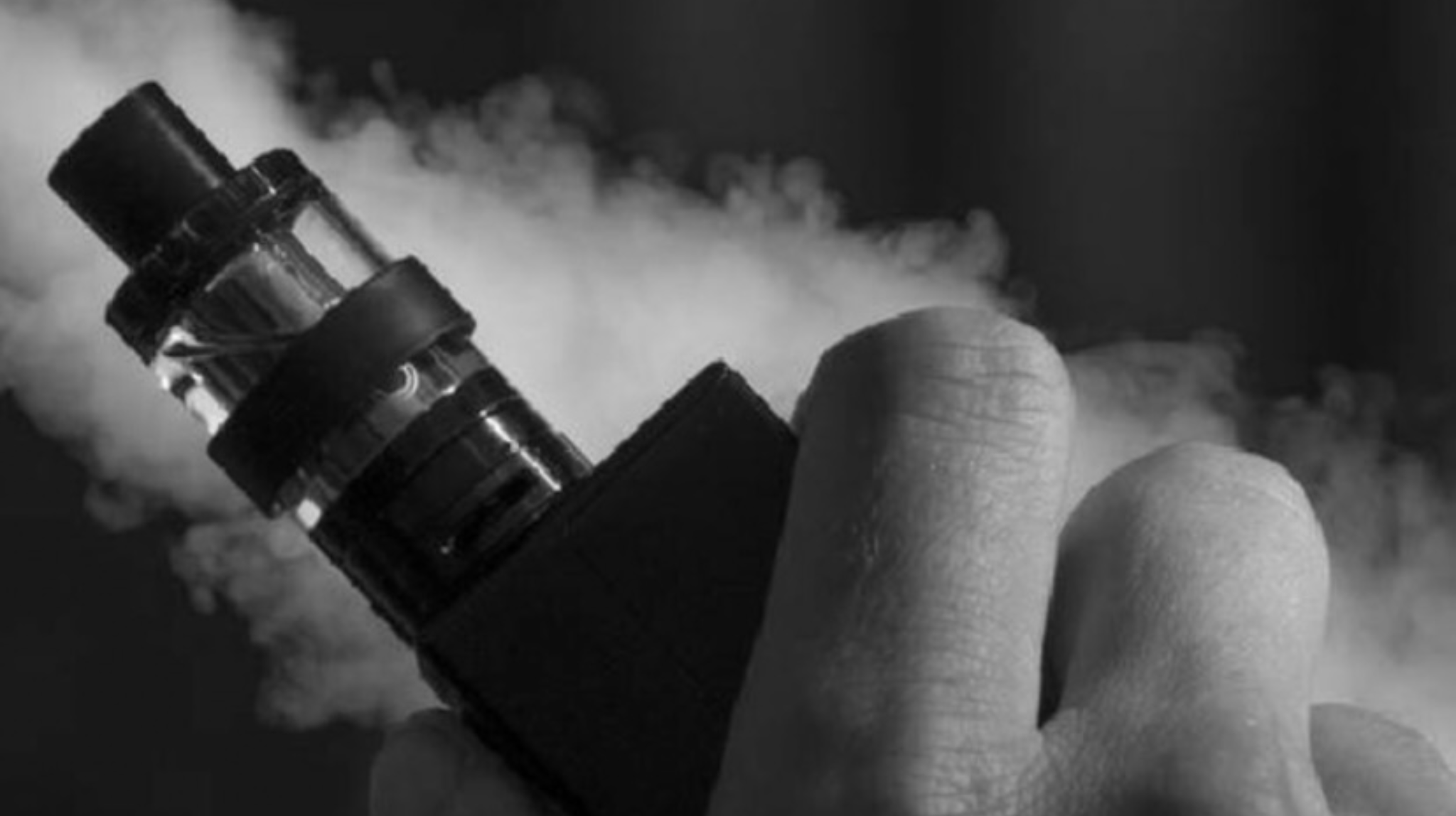 Petro deja en firme ley que regula vapeadores y los prohíbe a menores de edad