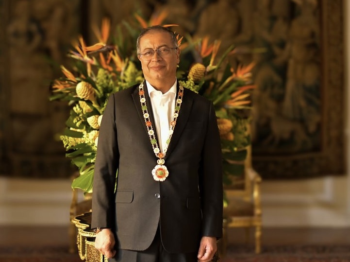 Presidente Petro fue condecorado con “la gran medalla del Estado de Palestina”