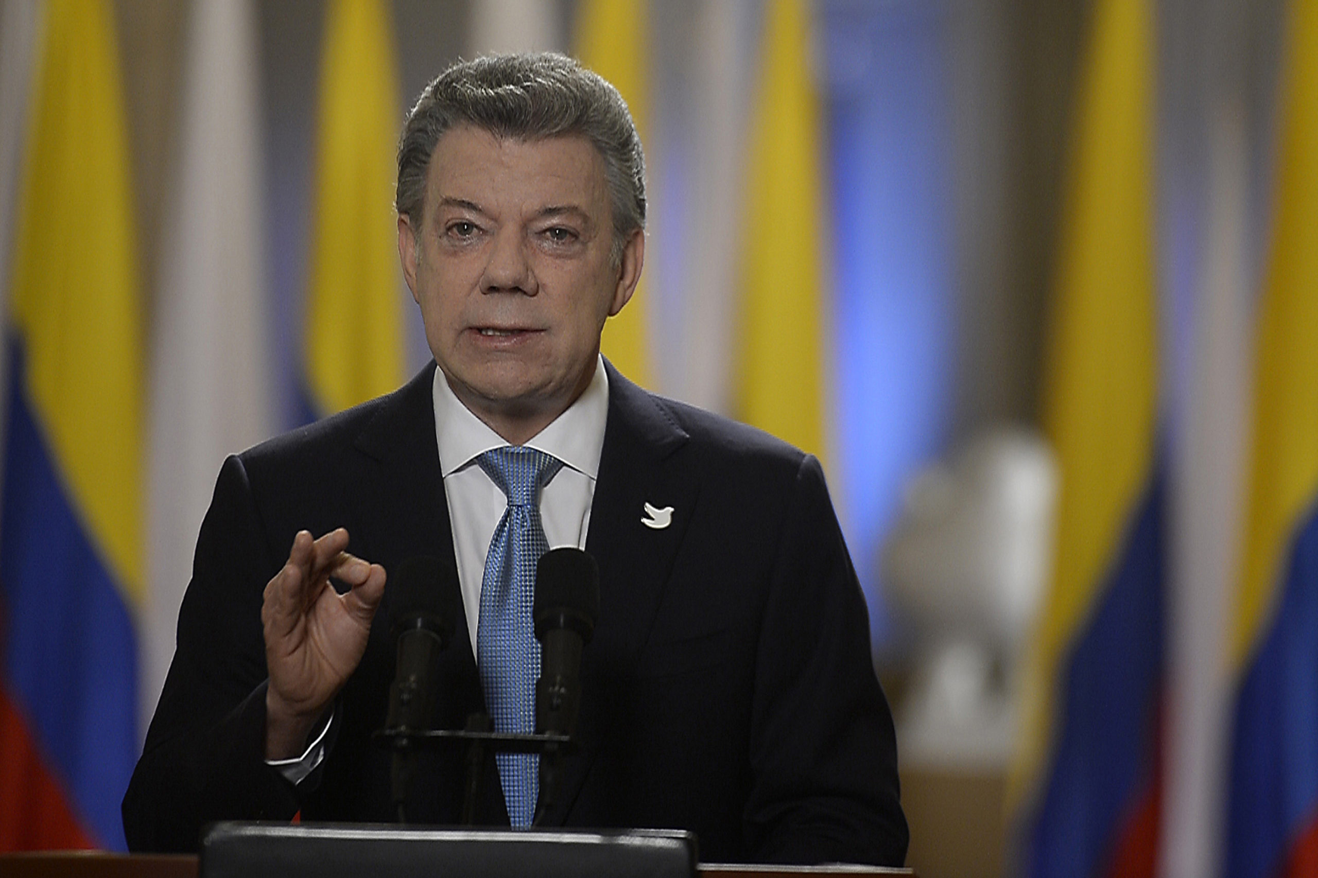 El Gobierno Petro ha implementado menos el proceso de paz que el gobierno de Duque: Ex Presidente Santos.