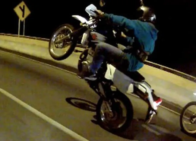 En La Ceja prohibirán los piques de motos mediante decreto
