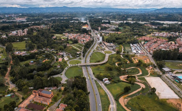 Devimed - Autopista Medellín - Bogotá.