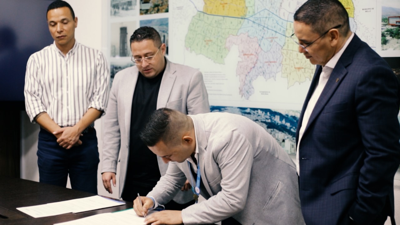 Personerías de Medellín y Rionegro firman convenio para promover turismo responsable