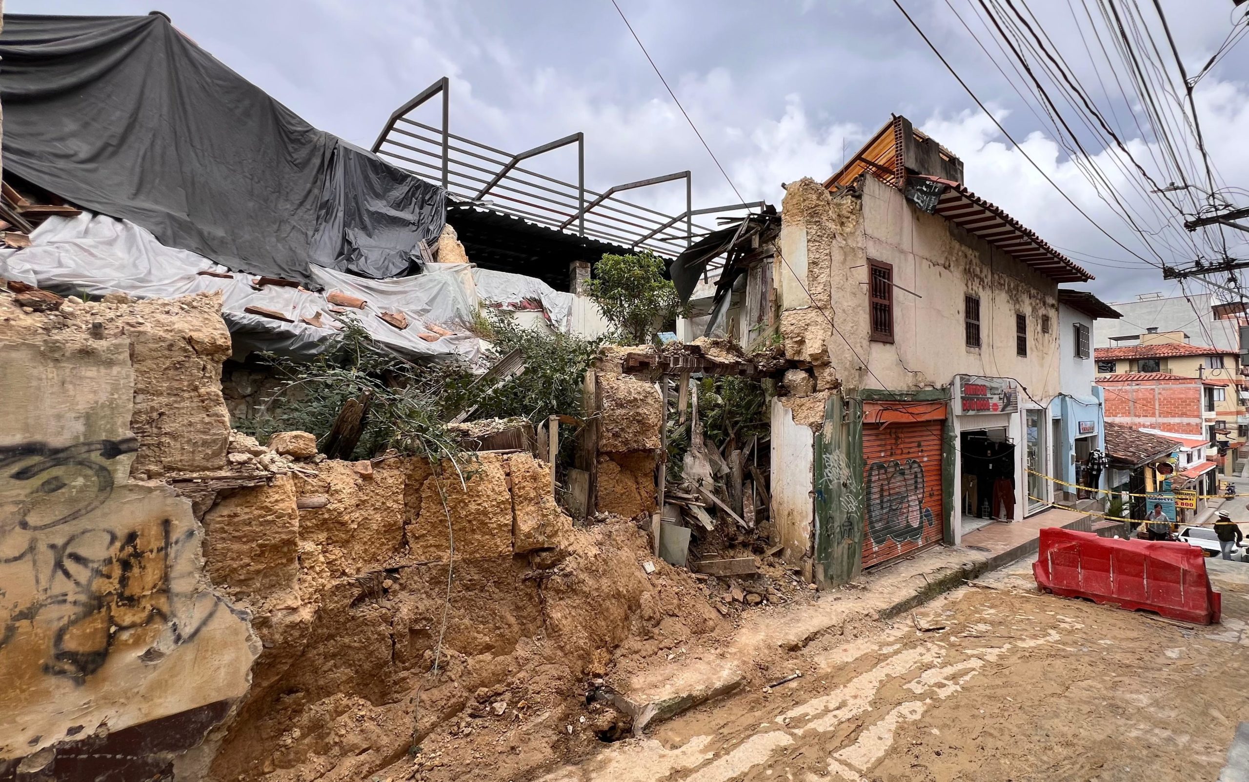 Alcaldía de Marinilla se pronuncia por caída de Casa patrimonial