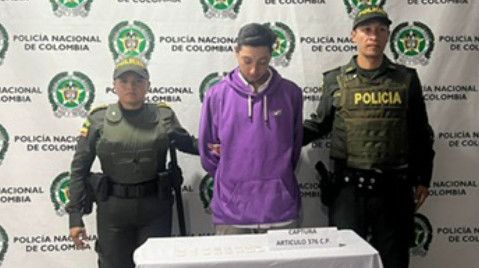 La Ceja: Capturan joven de 20 años que presuntamente comercializaba cocaína