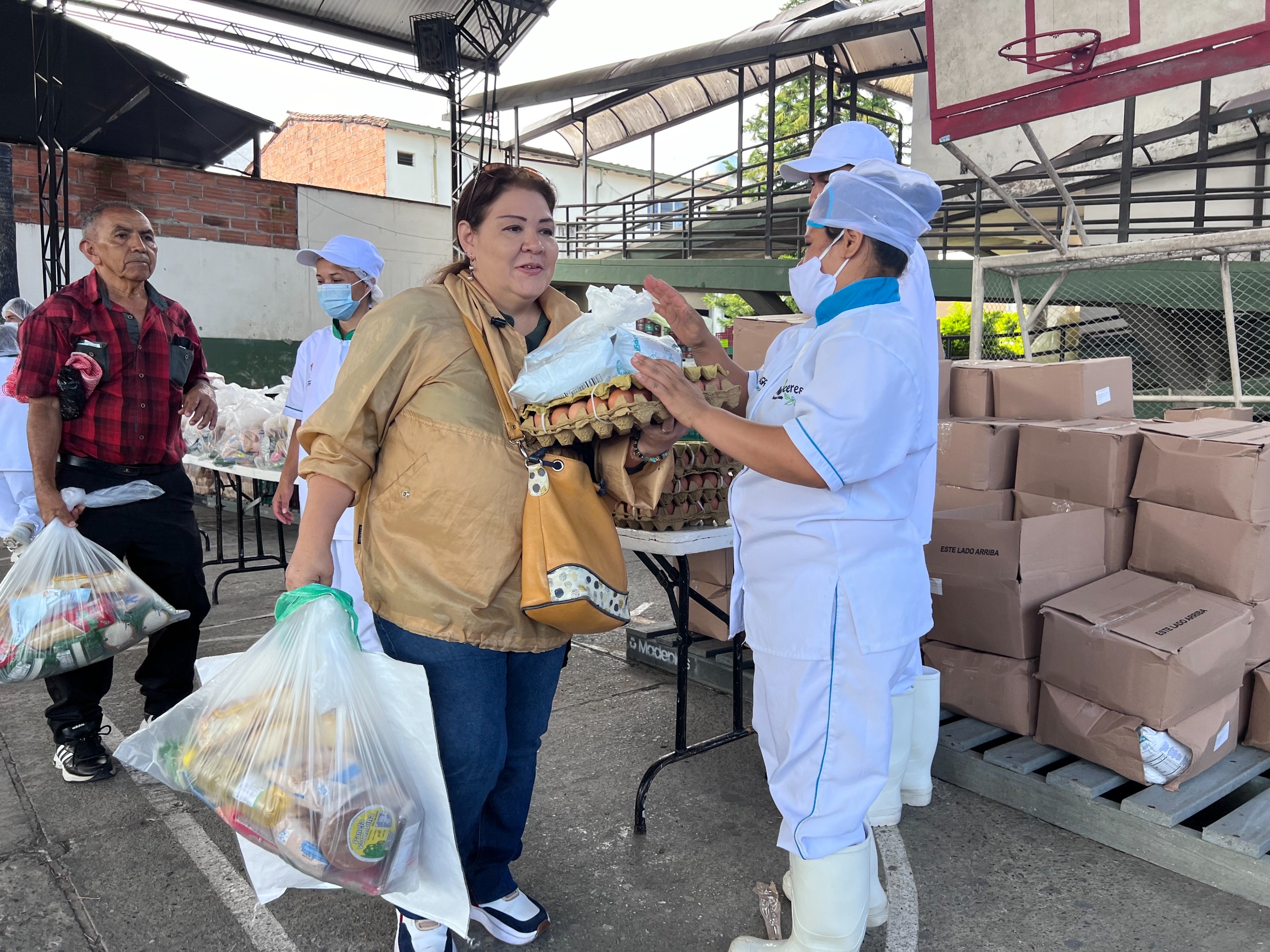 Alcaldía de Rionegro confirma que en el receso de mitad de año sí habrá entrega de paquetes nutricionales