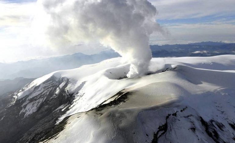 Volcán Nevado del Ruiz rompió récord de sismos en un día ¿qué está pasando?
