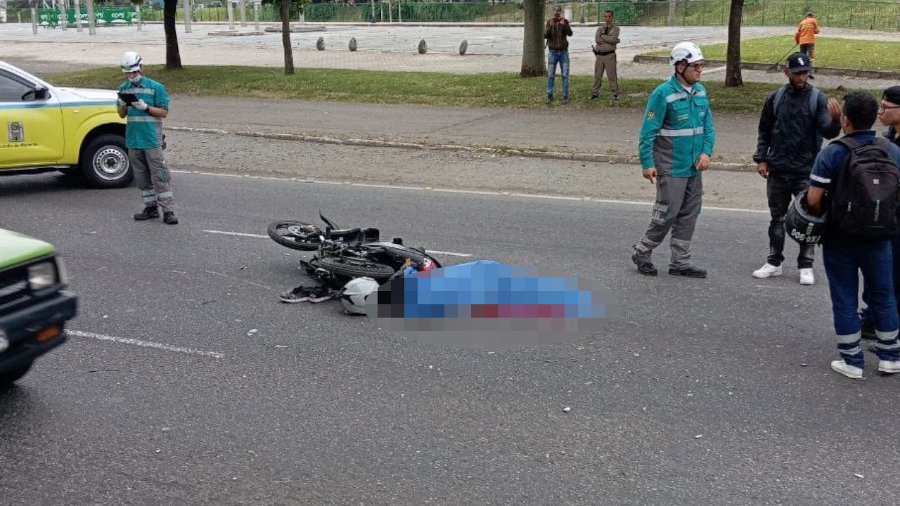 Motociclista perdió la vida al colisionar con otra moto en la Avenida Regional