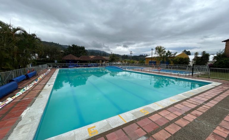 Instalan calefacción a la piscina de El Retiro