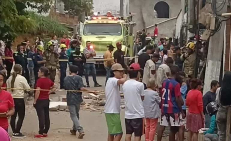 Explosión en Medellín deja un perrito fallecido y daños materiales