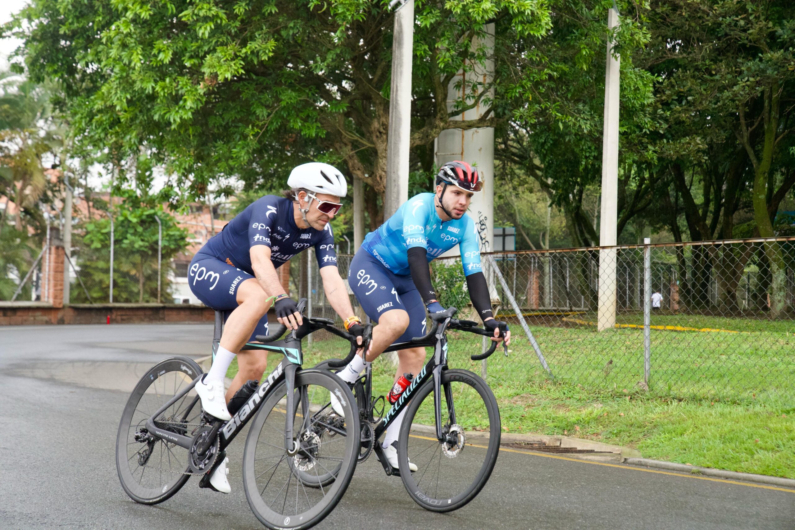 Álvaro Hodeg, Team Medellín EPM, ciclismo Antioquia, fichaje Team Medellín, alcalde Federico Gutiérrez, deporte Medellín 2025.