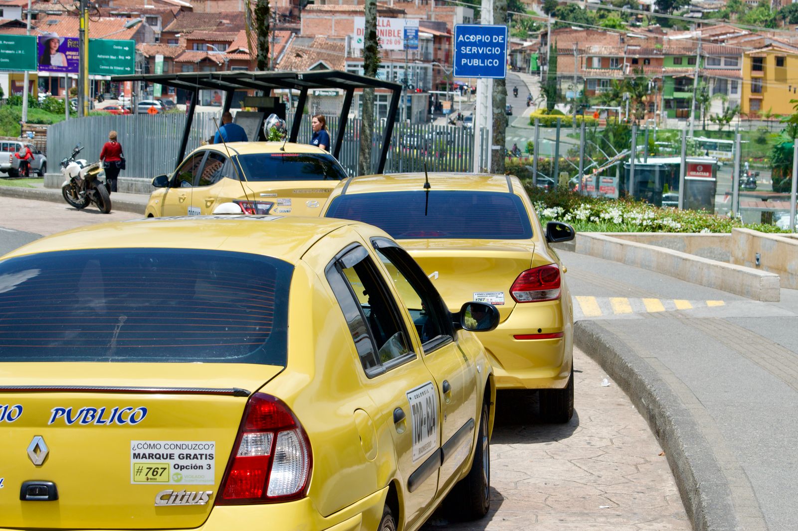 Reducción de tarifas de taxi en la ruta La Ceja - Rionegro por gestión municipal.