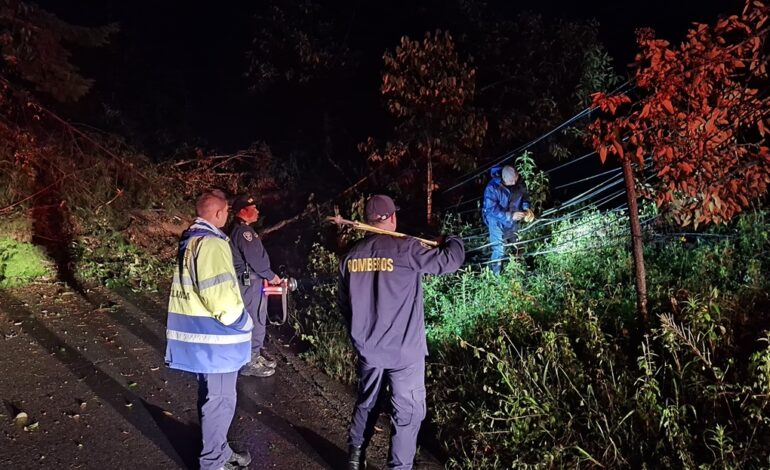 Autoridades de Marinilla atienden emergencias por lluvias