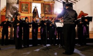Procesión de Semana Santa en el Centro Histórico de Marinilla, Antioquia