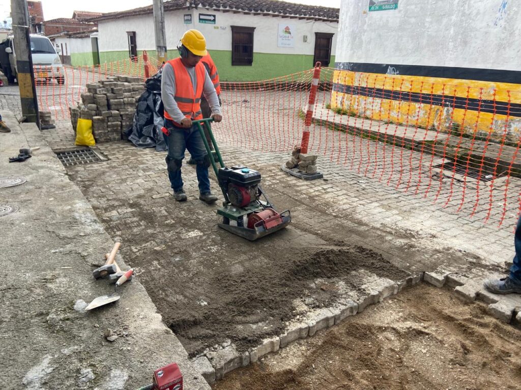Inicia el reparcheo en La Ceja
