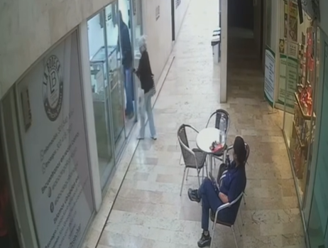 Autoridades capturan a tres delincuentes por fleteo en La Ceja con apoyo de cámaras de seguridad.