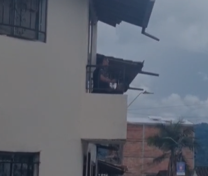 La Ceja vivió una riña entre dos amigos con cuchillo en el barrio Fátima el 18 de mayo. Policía intervino a tiempo, no hubo heridos ni denuncias.