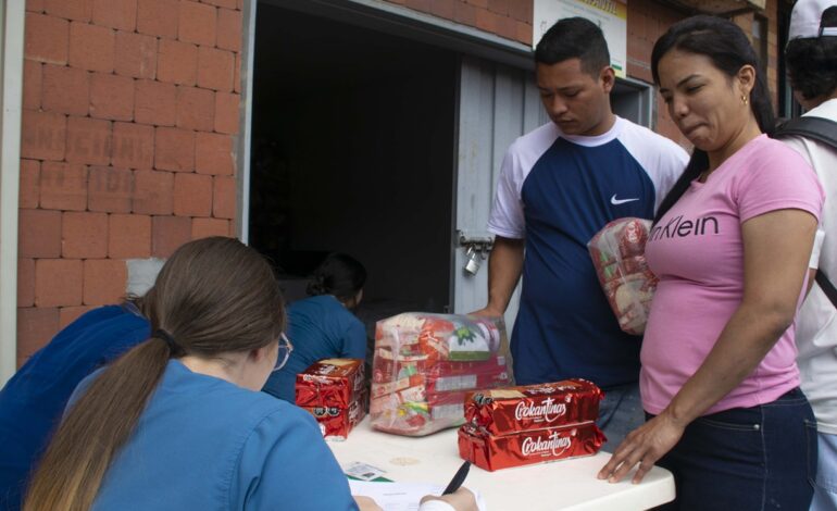La Ceja refuerza la nutrición infantil con entrega de 300 paquetes alimentarios a madres gestantes y lactantes