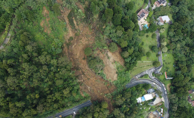 Loma de Los Balsos seguirá cerrada por nuevos deslizamientos: Alcaldía de Medellín reevalúa plan de reapertura