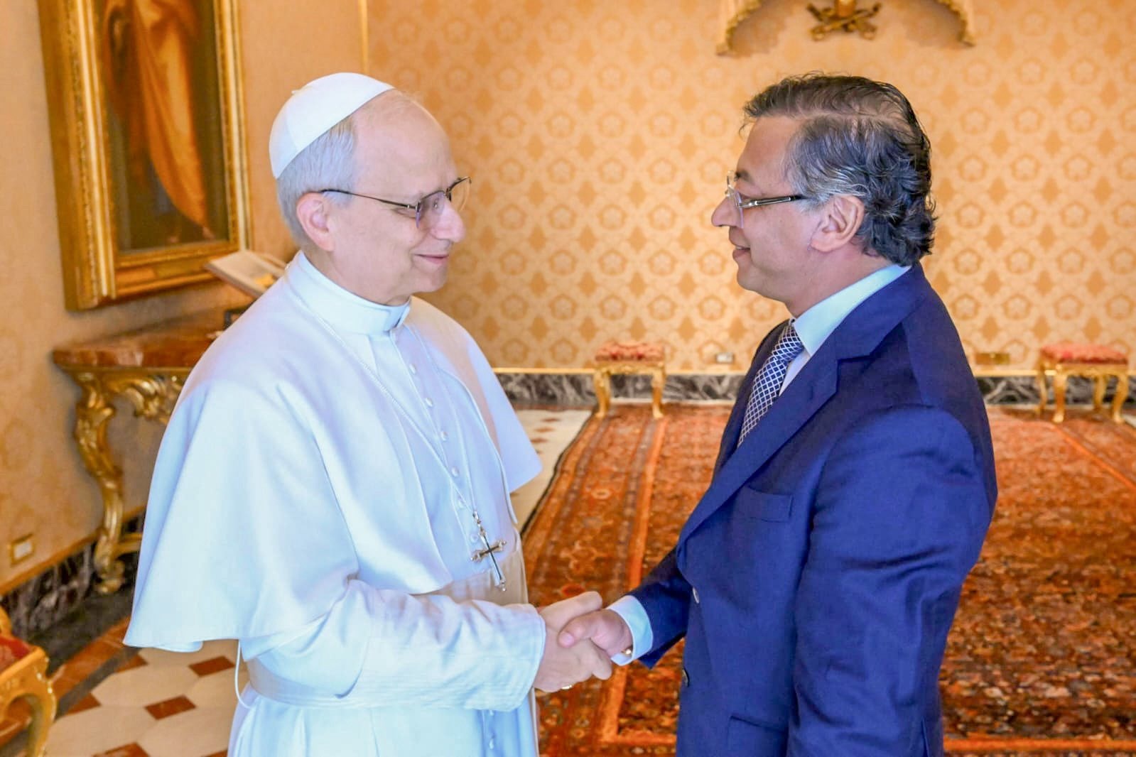 Papa León XIV y Presidente Petro