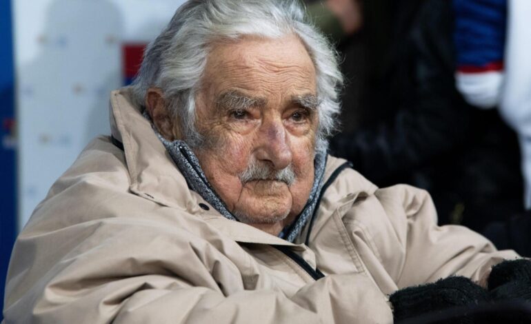 Falleció Pepe Mujica, expresidente de Uruguay, símbolo mundial de la austeridad, el compromiso social y la defensa de los más humildes.