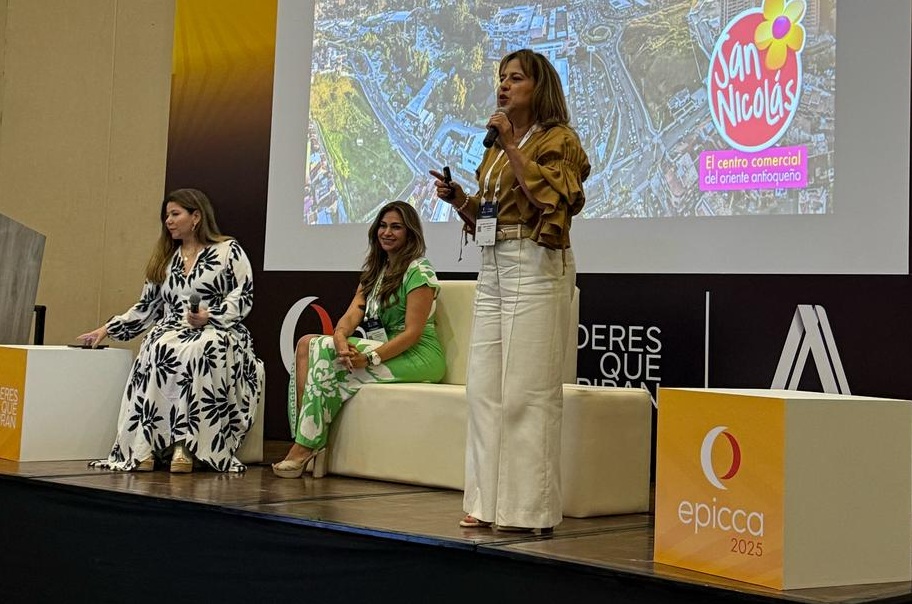 Gerente del Centro Comercial San Nicolás presenta proyecto de juegos inclusivos en EPICCA 2025 en Cartagena
