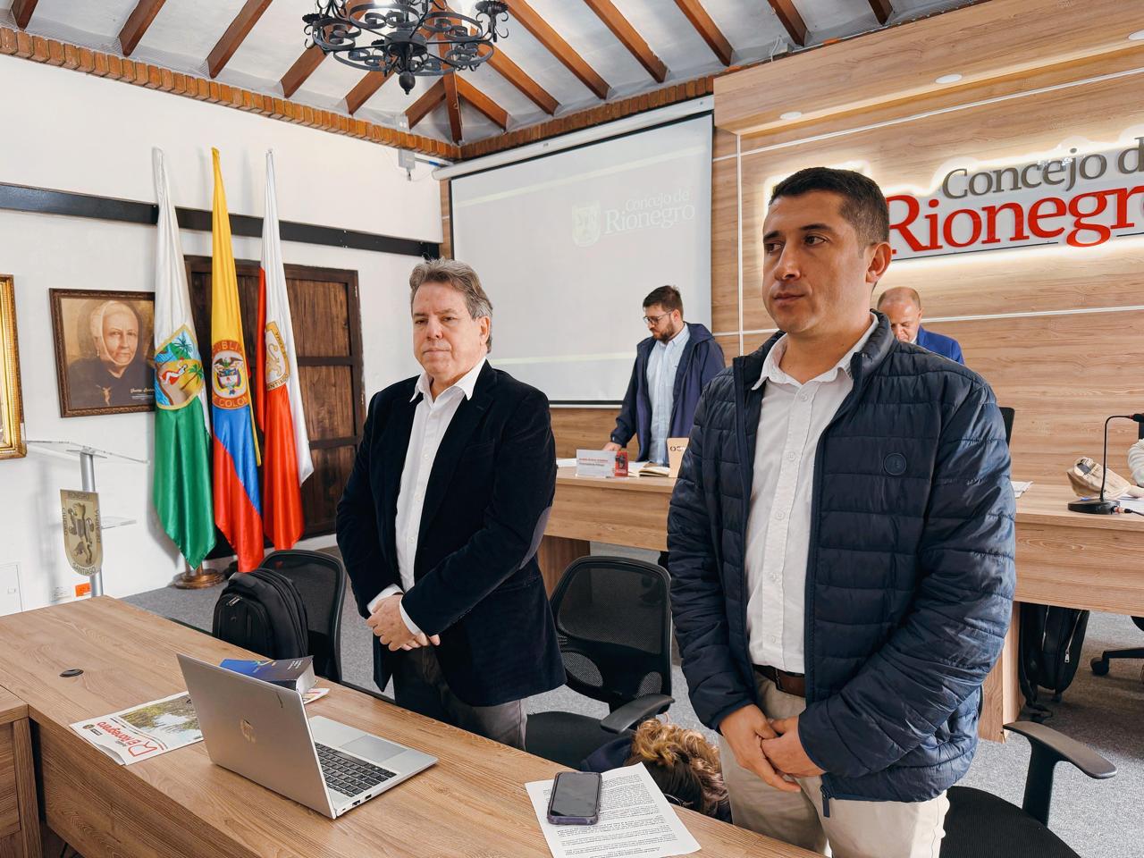 "Socialización del Área Metropolitana del Valle de San Nicolás en Rionegro"
