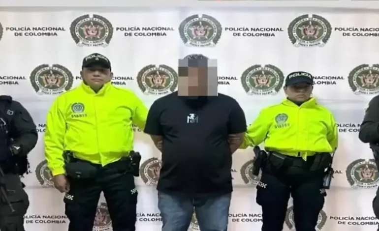 La Policía Nacional de Colombia anunció la captura de alias “Roger”, presunto integrante del grupo delincuencial organizado “El Mesa”