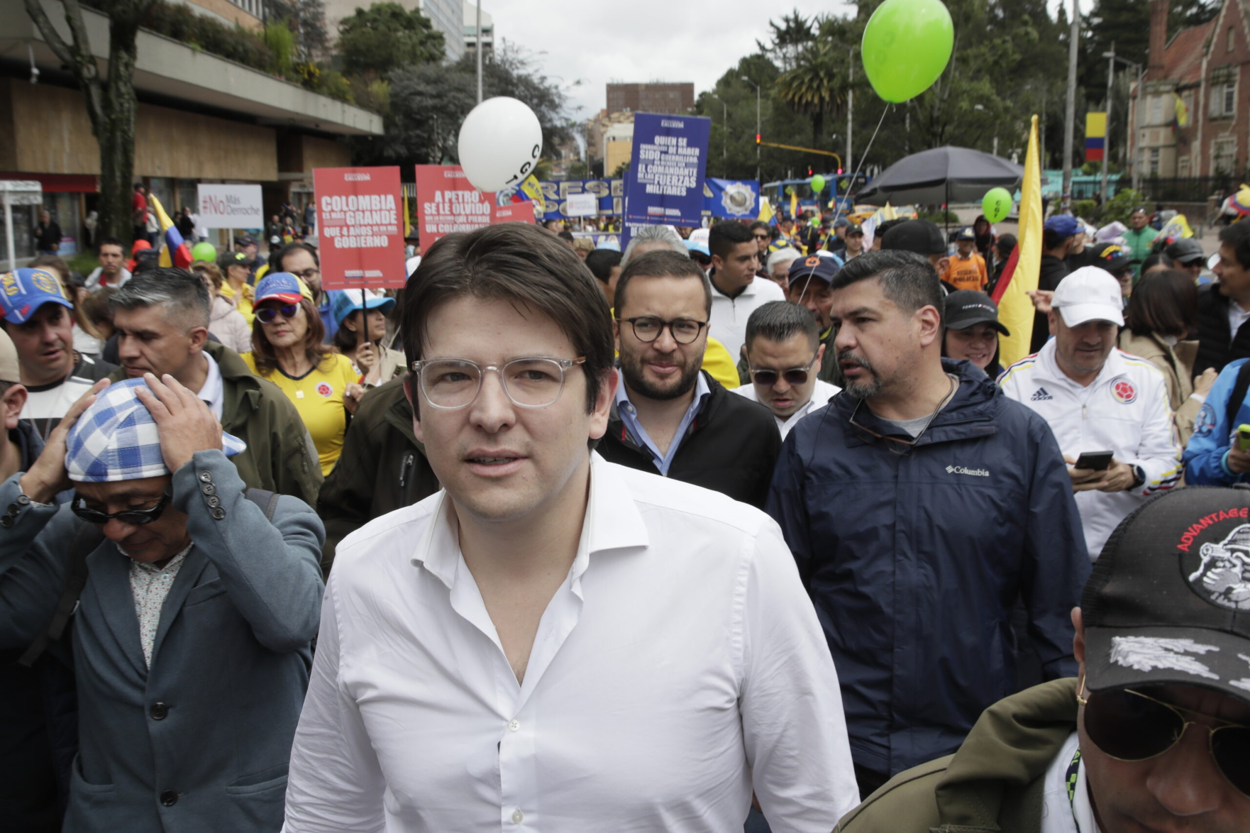 Atentado contra Miguel Uribe sacude el panorama electoral y revive temores sobre violencia política en Colombia