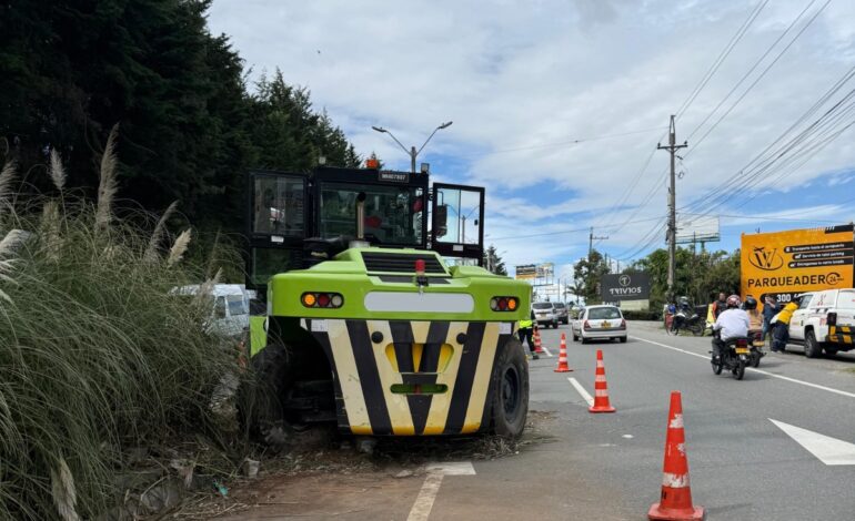 Cierran Túnel de Oriente por accidente de vehículo pesado