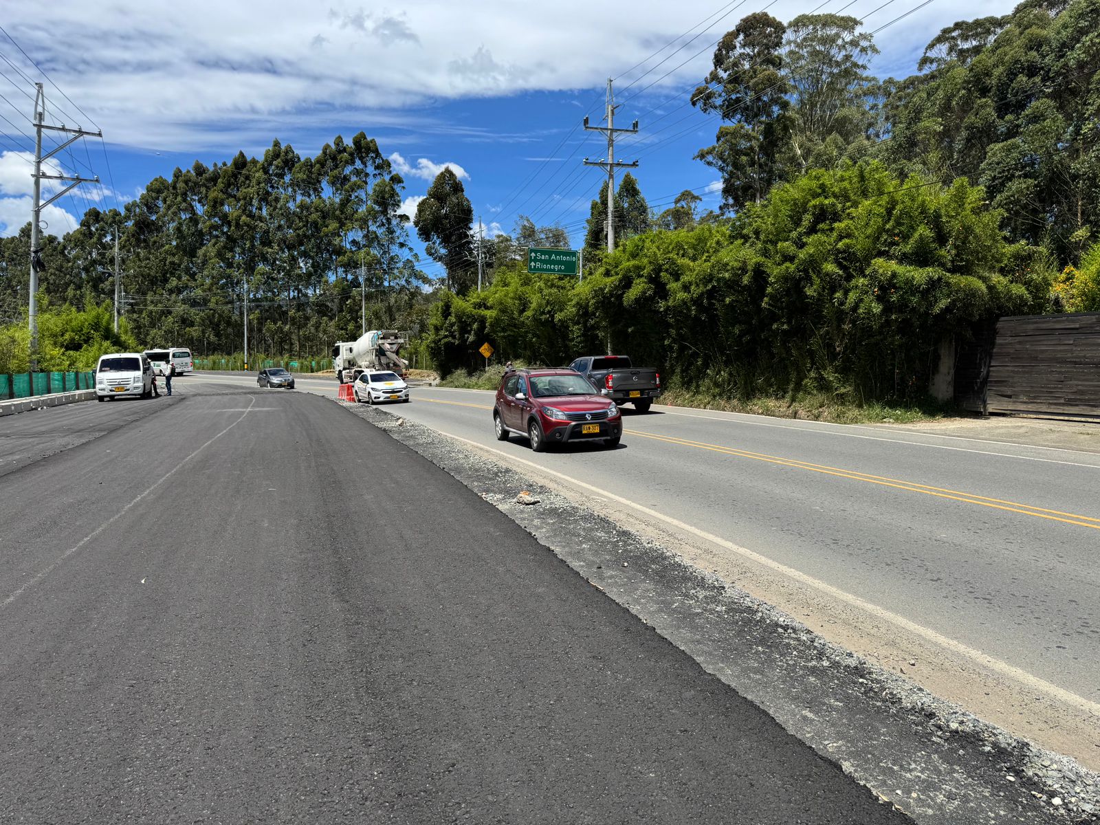 Avance del 50 % en las obras de ampliación vial entre La Ceja y Rionegro
