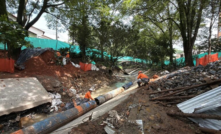 Alcaldía de Medellín intervino más de 70.000 m² en quebradas y zonas verdes afectadas por las lluvias