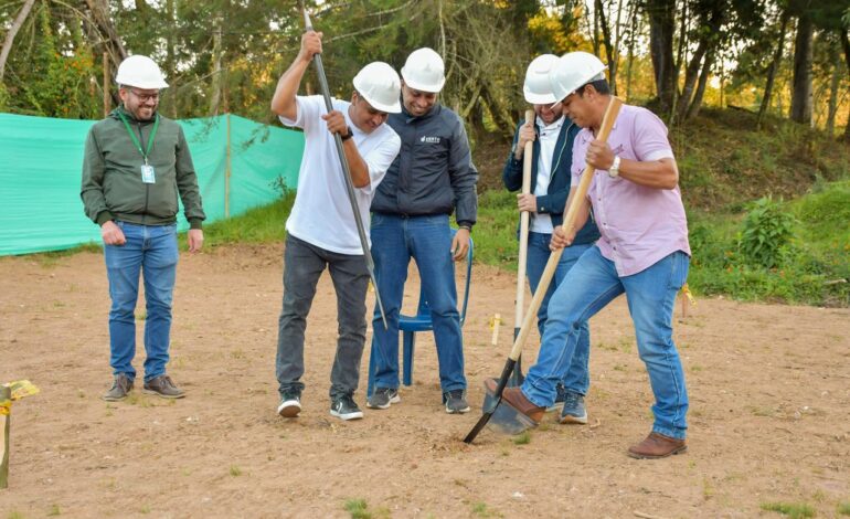 Inicio de la construcción de la planta de tratamiento de agua potable en El Chuscal, El Retiro.
