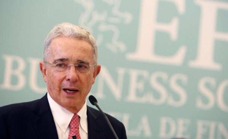 Plantón en Rionegro en apoyo a Álvaro Uribe convocado por Esteban Quintero, 28 de julio de 2025.