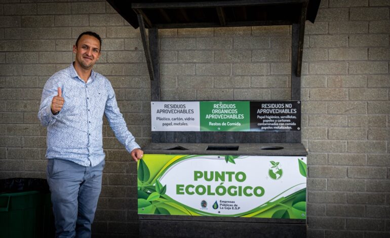 Punto ecológico Institución Educativa La Paz La Ceja 2025