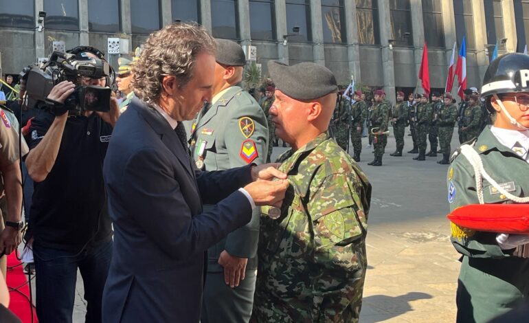 Desfile militar Medellín 20 de julio 2025 Aeroparque Juan Pablo II