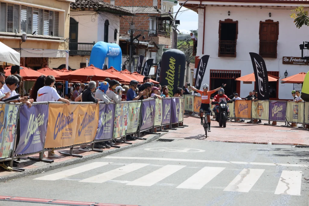 El Carmen de Viboral cerró la Clásica Nacional de Ciclismo 2025 con más de 300 corredores en competencia