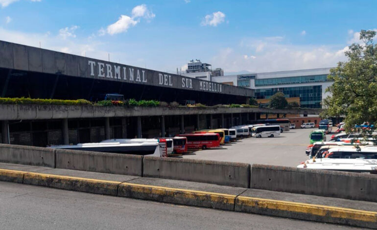 Llegada de más de 410 mil pasajeros a Medellín durante la Feria de las Flores 2024.