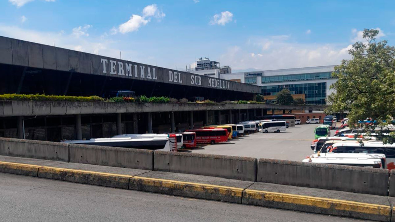 Feria de las Flores 2024 en Medellín recibió más de 410 mil pasajeros, un 17,4 % más que en años anteriores