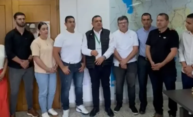 Alcaldía y Gobernación unen esfuerzos para mejorar infraestructura en El Santuario