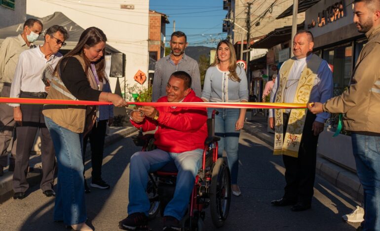 La Ceja entrega los nuevos andenes de la Calle 19: un polígono del cuidado que une cultura, educación y comercio