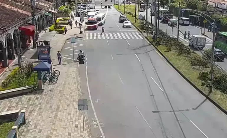 Conductor arrolló a gestor vial en Rionegro y huyó del lugar