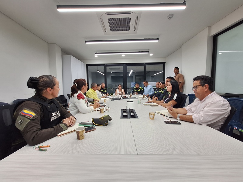 La Ceja lidera estrategia regional por la seguridad de los cultivos de flores en el Oriente Antioqueño