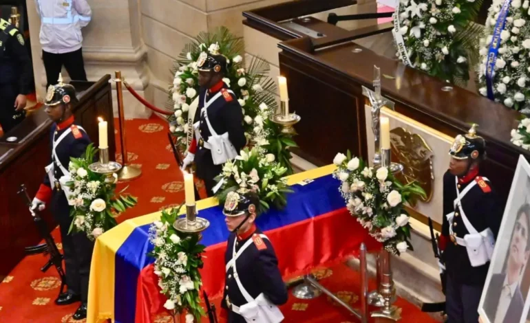 Homenaje y recorrido fúnebre de Miguel Uribe Turbay, este 13 de agosto