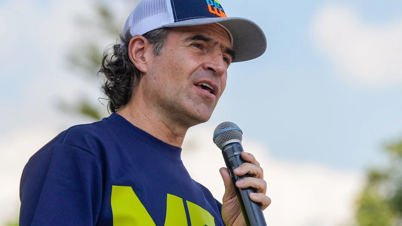 “A nosotros no nos queda nada grande, Medellín tendrá mar”: alcalde de Medellín