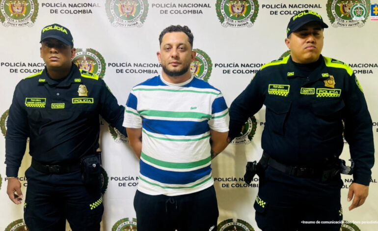 Venezolano fue enviado a prisión tras ser señalado de integrar una banda que robaba a clientes fuera de bancos en Medellín y el Valle de Aburrá.
