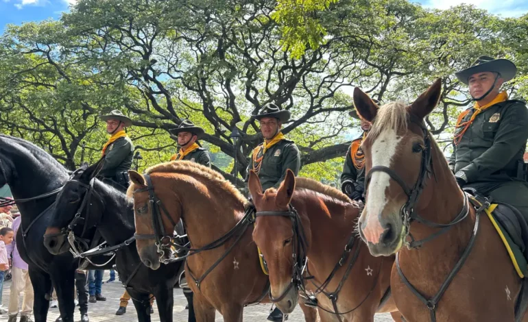Autoridades en Antioquia lanzan Plan Cosecha 2025 con 400 policías para proteger la recolección de café
