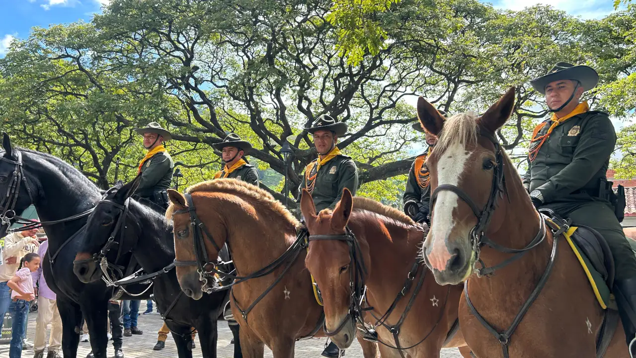 Autoridades en Antioquia lanza Plan Cosecha 2025 con 400 policías para proteger la recolección de café
