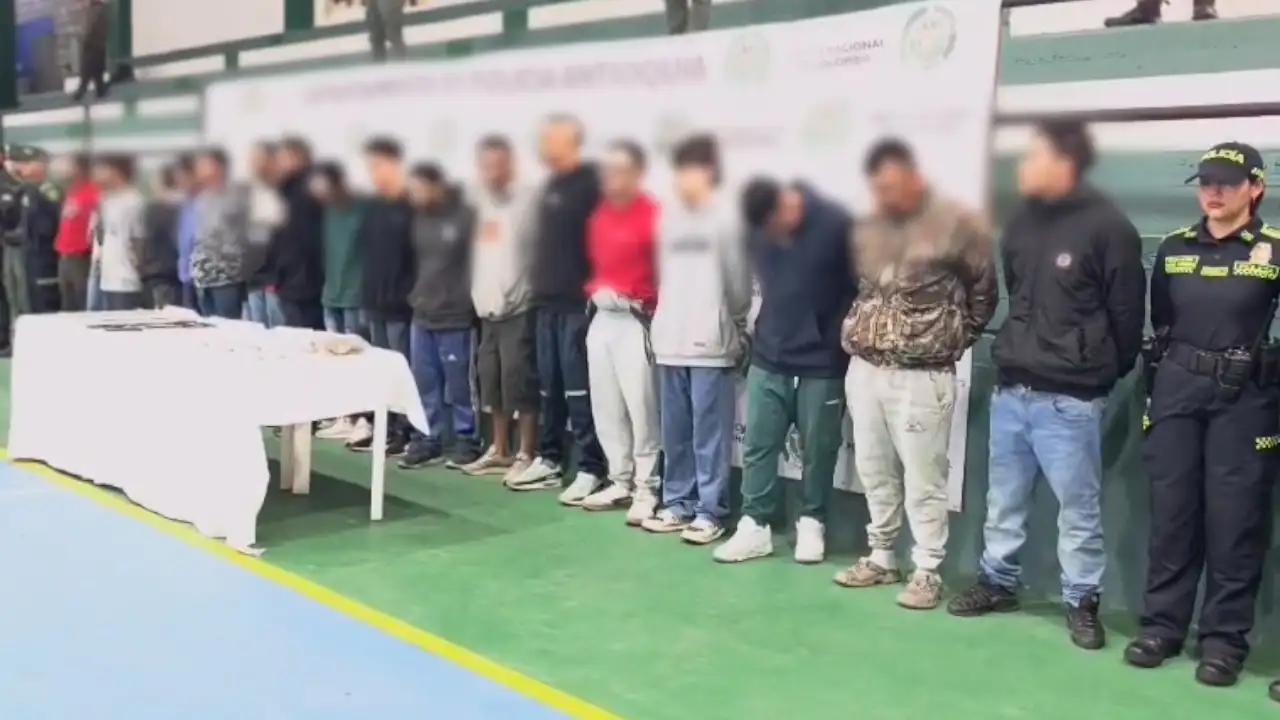 Policía captura a 19 presuntos integrantes del GDO ‘El Mesa’ en el Oriente antioqueño