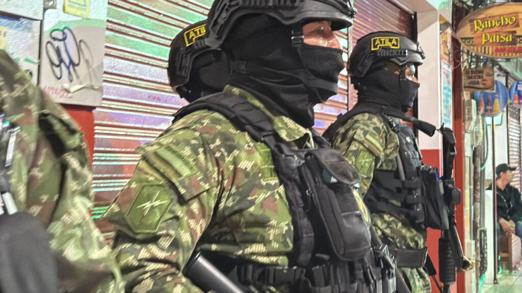 Noche de controles en Rionegro dejó negocios cerrados y decenas de comparendos